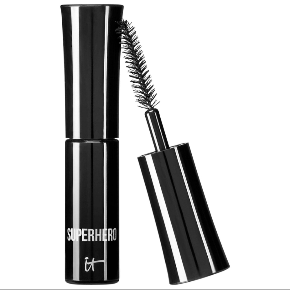 IT cosmetics - super hero mascara - brand new